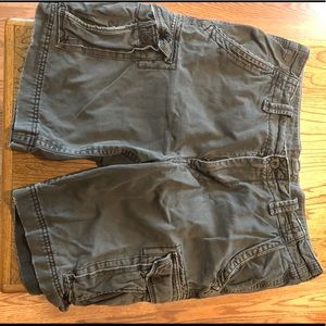 Men’s AE men’s cargo shorts, Sz 36 (faded black)